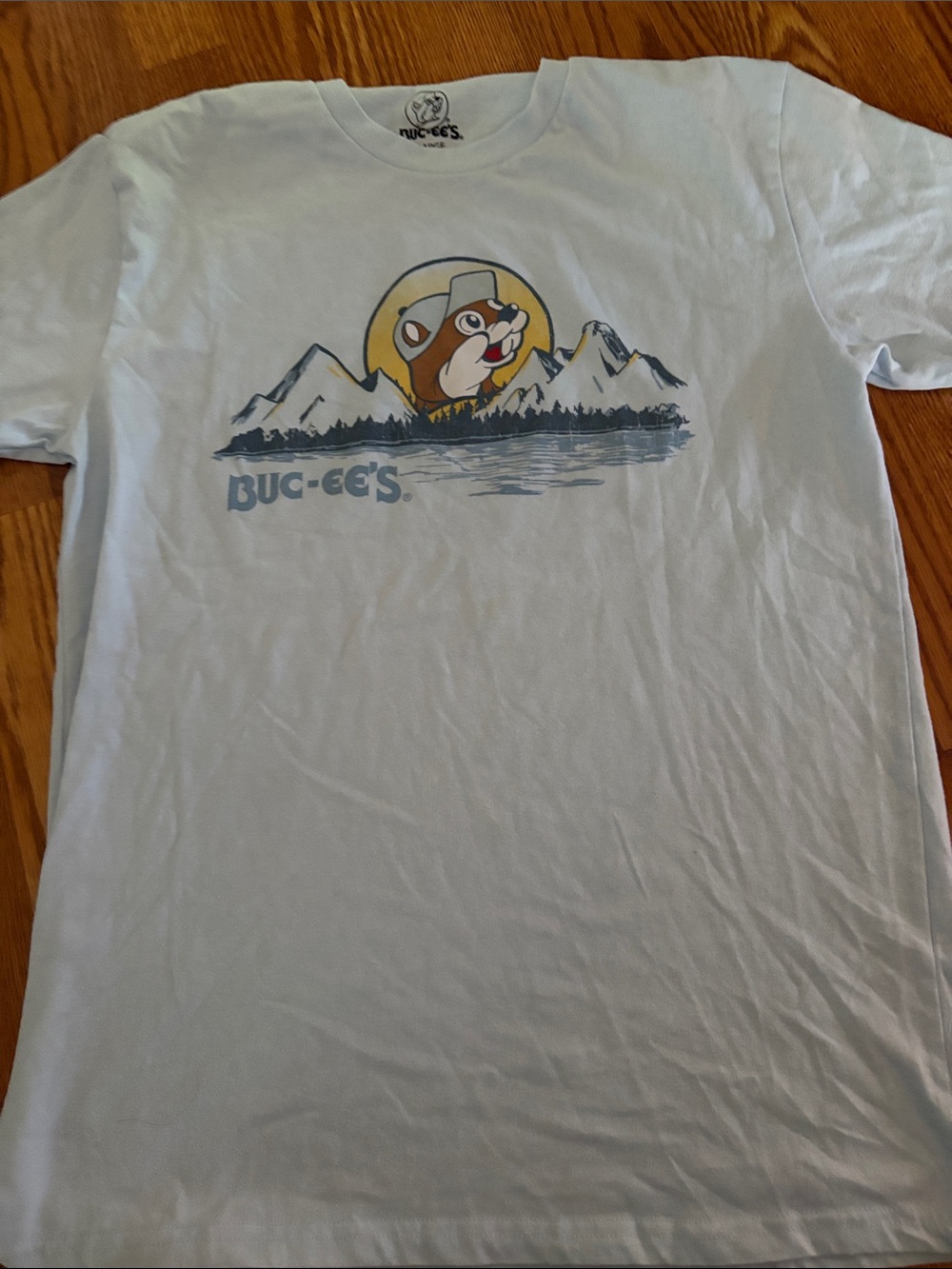Buc-ee's Women's White Short-Sleeve Graphic Tee - Yellow Accent - Picture 5 of 6